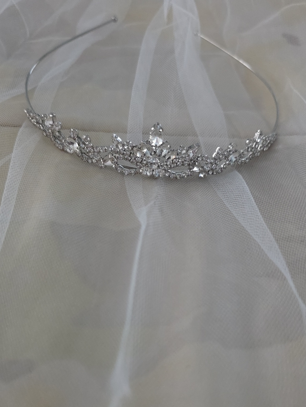 David's Bridal Silver Crystal Rhinestone Tiara Headband